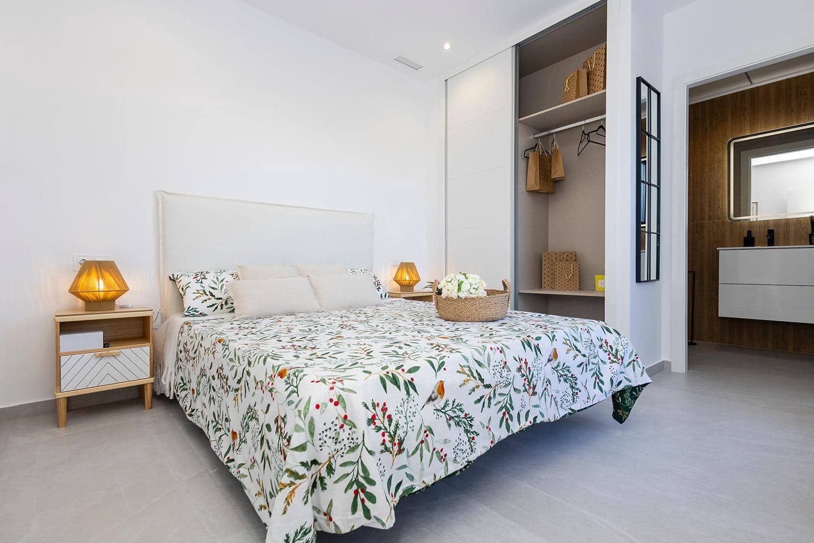 3 bedroom Apartment for sale in Vistabella with pool - € 299,000 (Ref: 9591598)