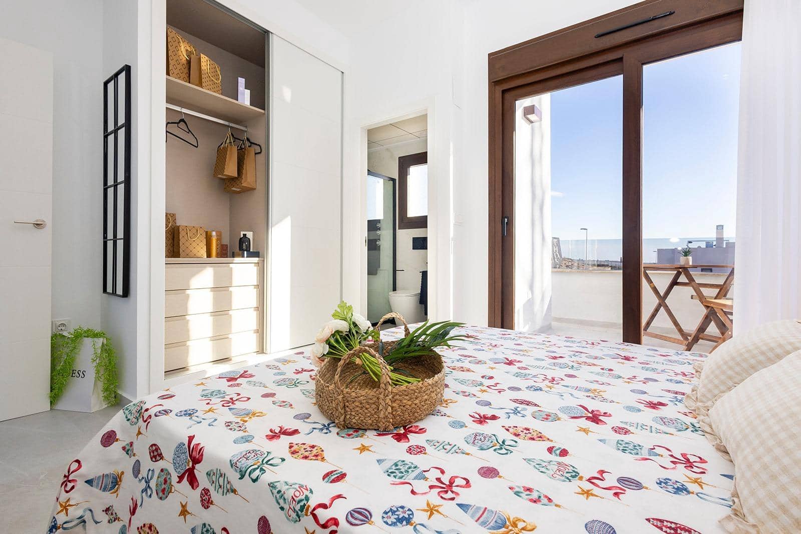 3 bedroom Apartment for sale in Vistabella with pool - € 299,000 (Ref: 9591598)