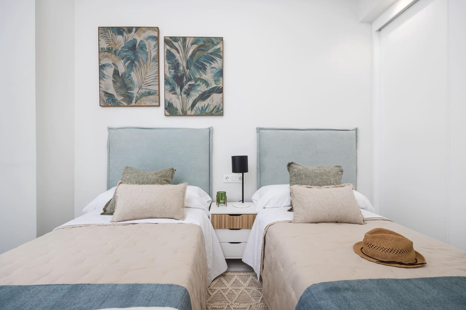 Apartamento de 2 habitaciones en San Miguel de Salinas en venta con piscina - 224.000 € (Ref: 9596411)