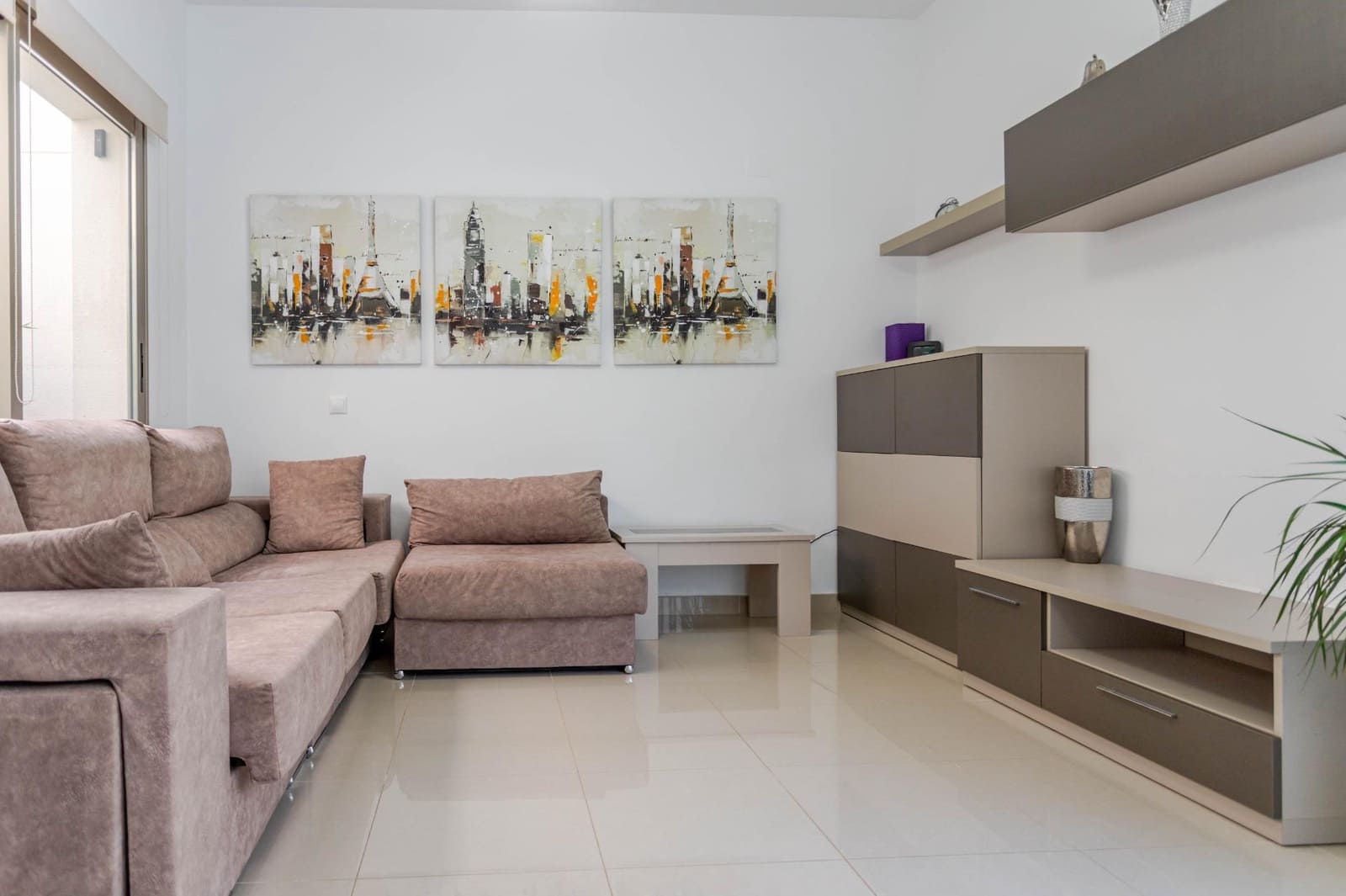 3 bedroom Terraced Villa for sale in Punta Prima with pool - € 375,000 (Ref: 9605214)