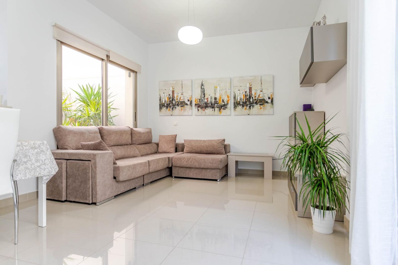 3 bedroom Terraced Villa for sale in Punta Prima with pool - € 375,000 (Ref: 9605214)