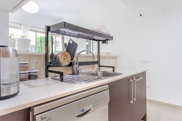 3 soveværelse Rækkehus til salg i Punta Prima, Torrevieja med swimmingpool - € 375.000 (Ref: 9605214)