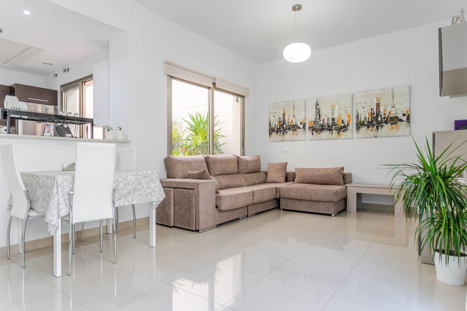 3 bedroom Terraced Villa for sale in Punta Prima with pool - € 375,000 (Ref: 9605214)