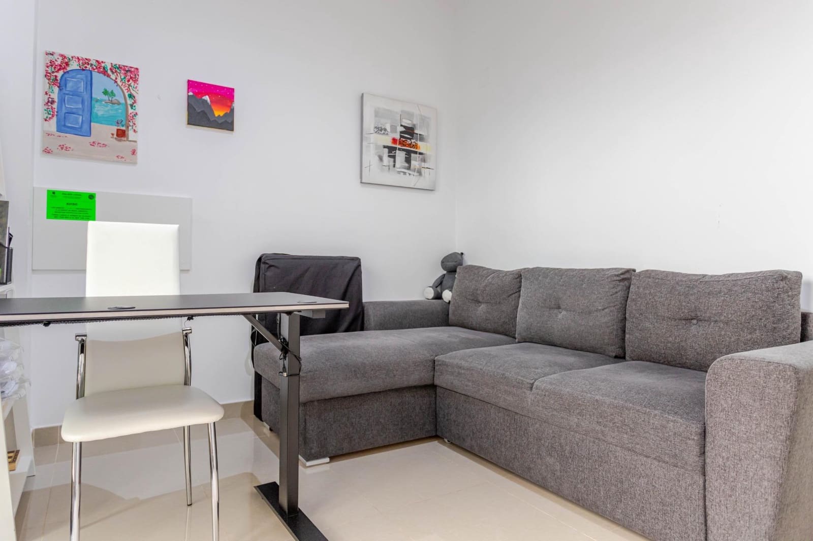 3 bedroom Terraced Villa for sale in Punta Prima with pool - € 375,000 (Ref: 9605214)