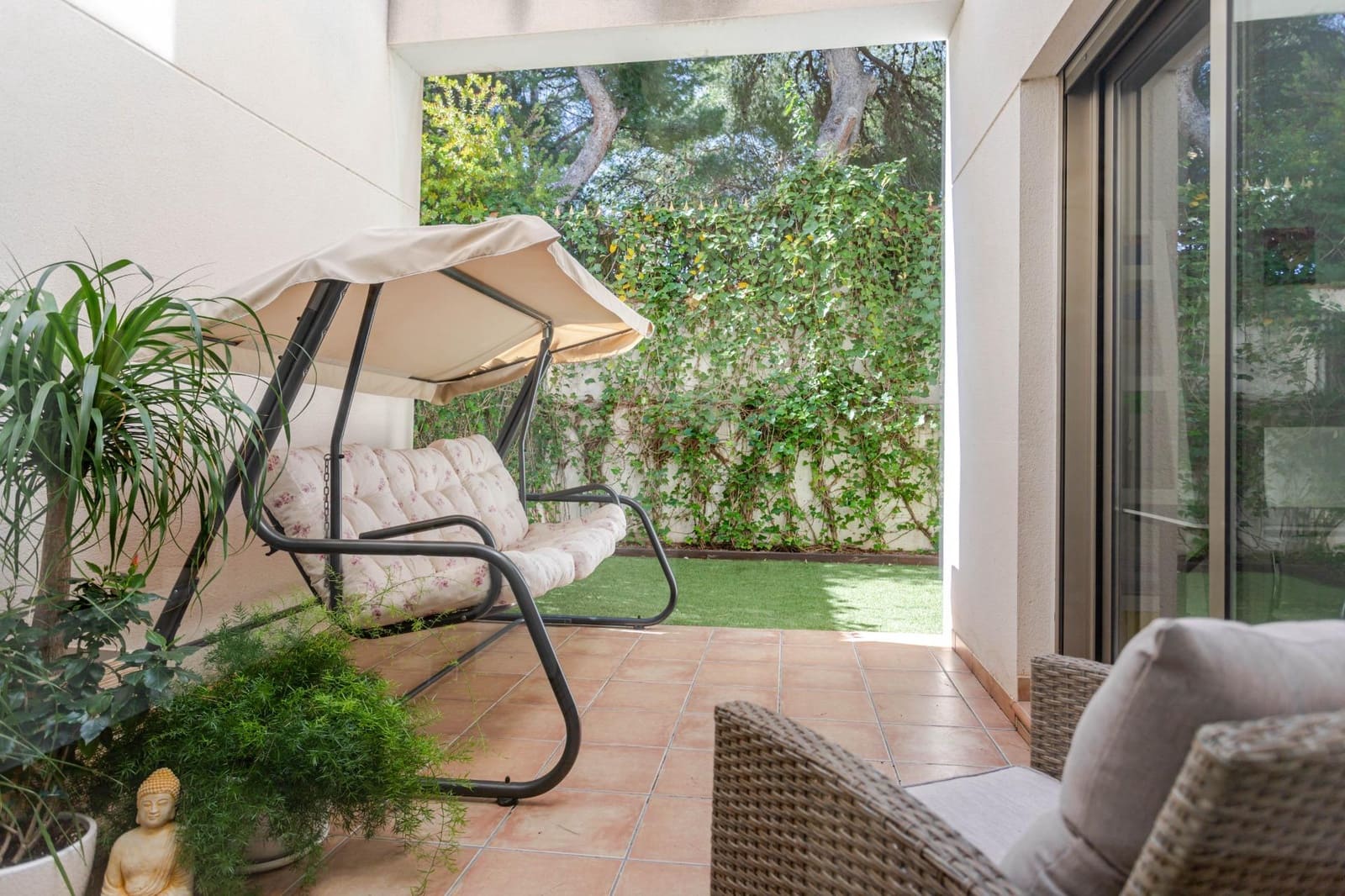 3 bedroom Terraced Villa for sale in Punta Prima with pool - € 375,000 (Ref: 9605214)