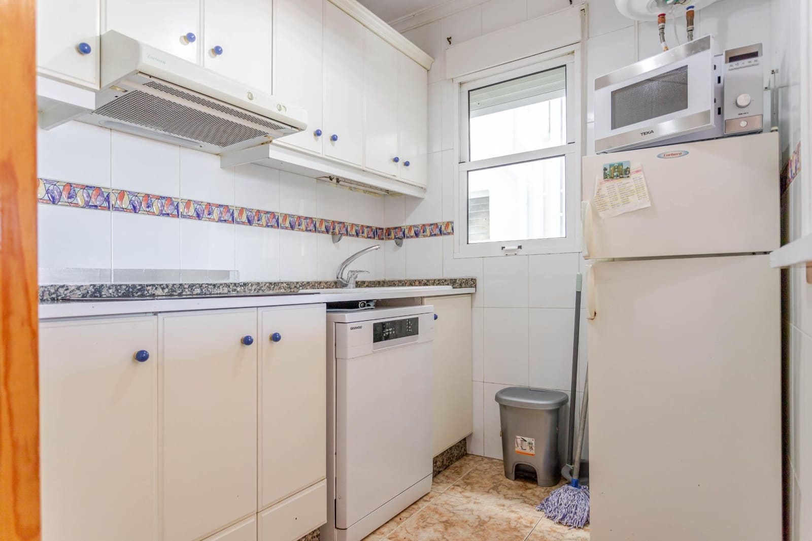 2 soverom Leilighet til salgs i Torrevieja med garasje - € 184 990 (Ref: 9616105)