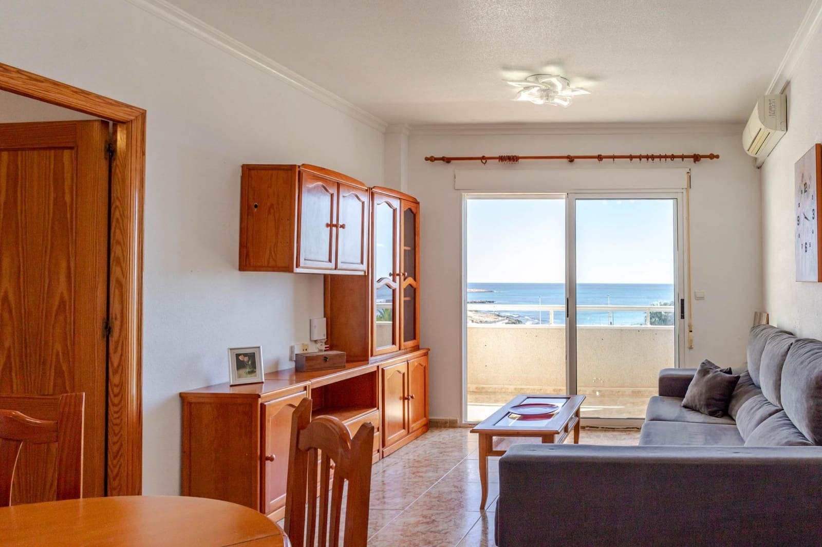 2 soverom Leilighet til salgs i Torrevieja med garasje - € 184 990 (Ref: 9616105)
