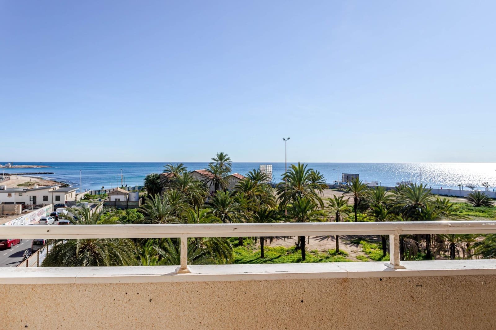 2 soverom Leilighet til salgs i Torrevieja med garasje - € 184 990 (Ref: 9616105)