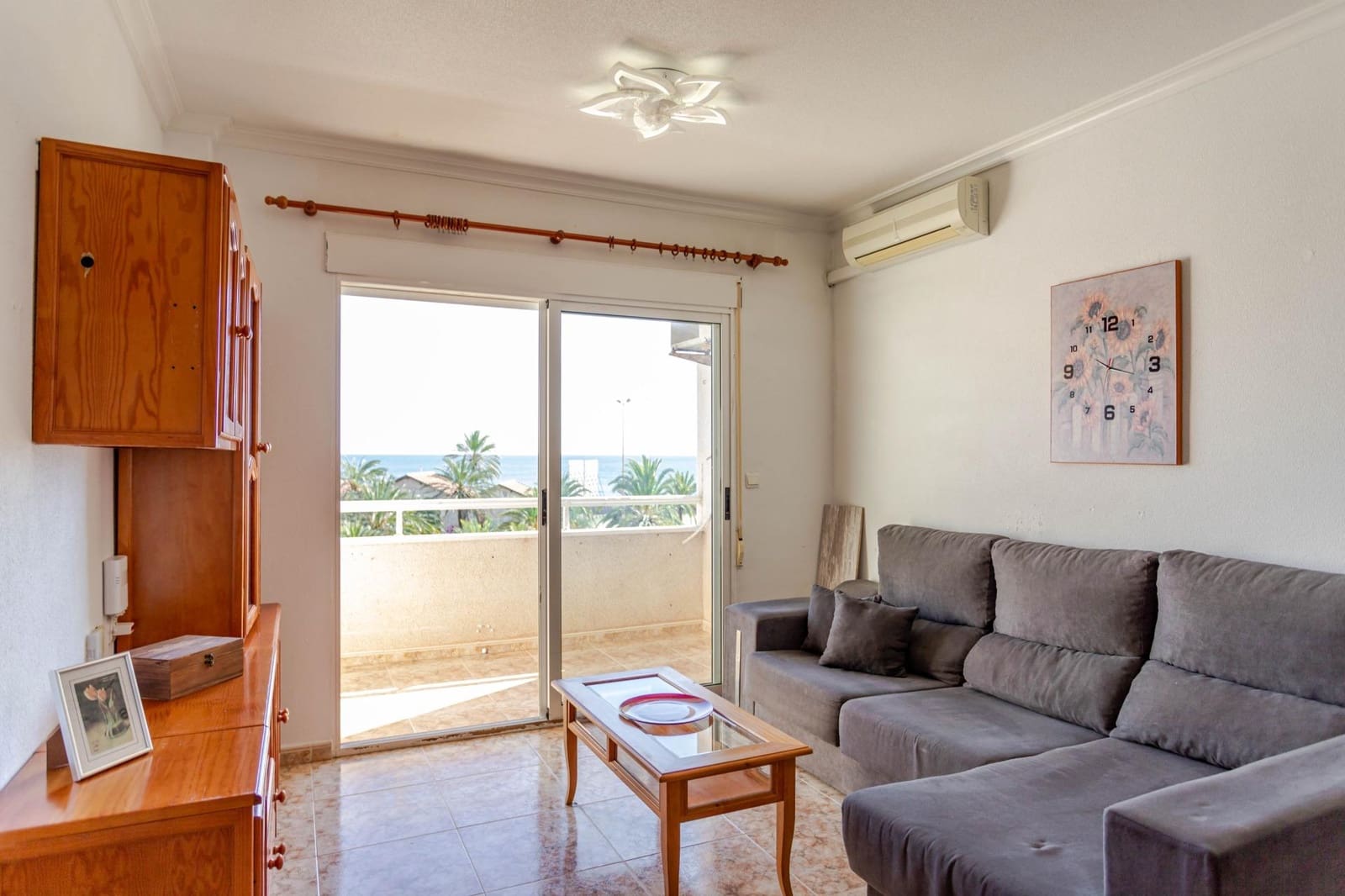 2 soverom Leilighet til salgs i Torrevieja med garasje - € 184 990 (Ref: 9616105)