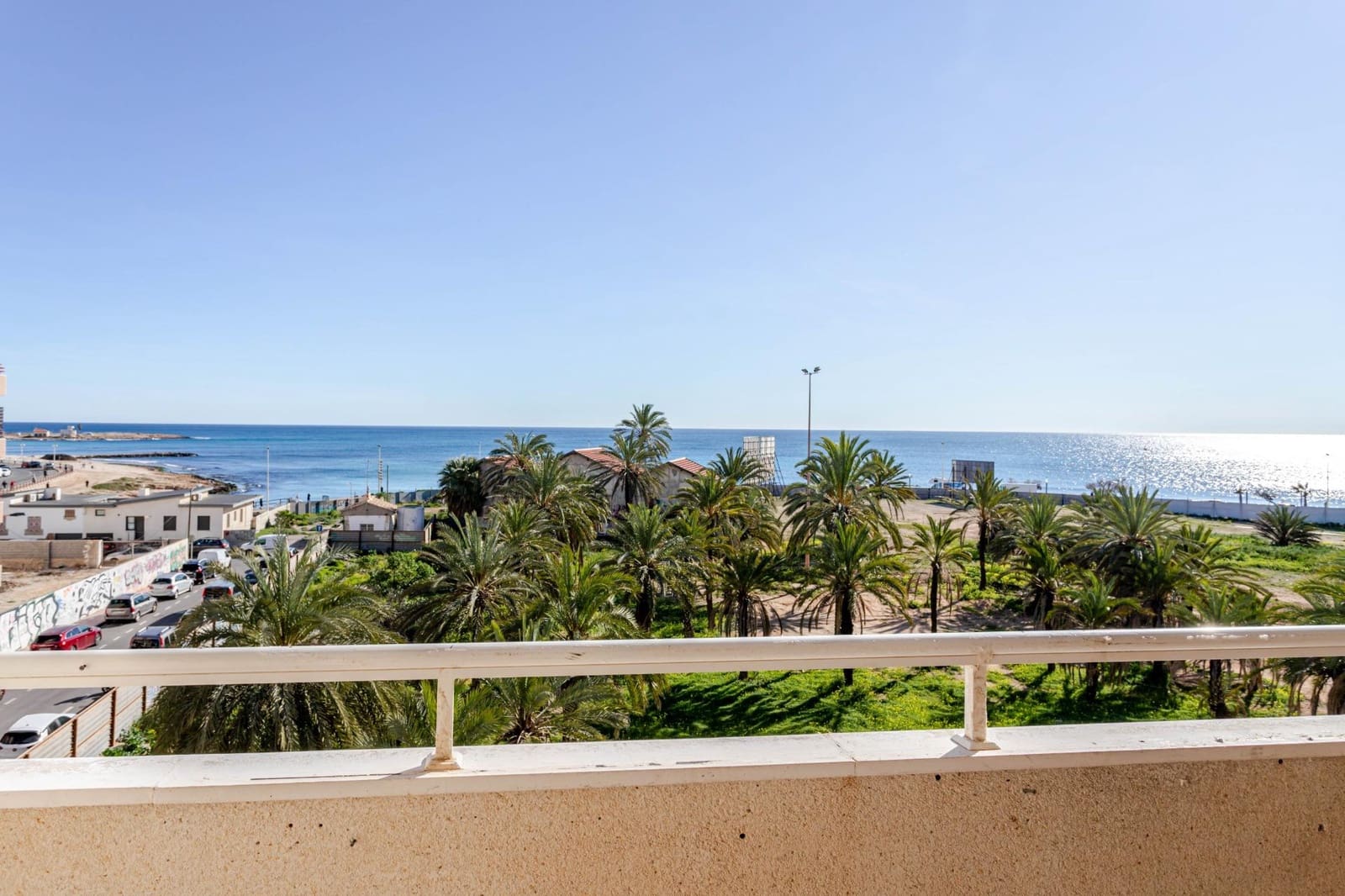 2 soverom Leilighet til salgs i Torrevieja med garasje - € 184 990 (Ref: 9616105)