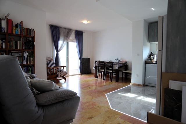 2 makuuhuone Kattohuoneisto myytävänä paikassa Torreblanca, Torrevieja mukana uima-altaan - 299 990 € (Ref: 9627831)