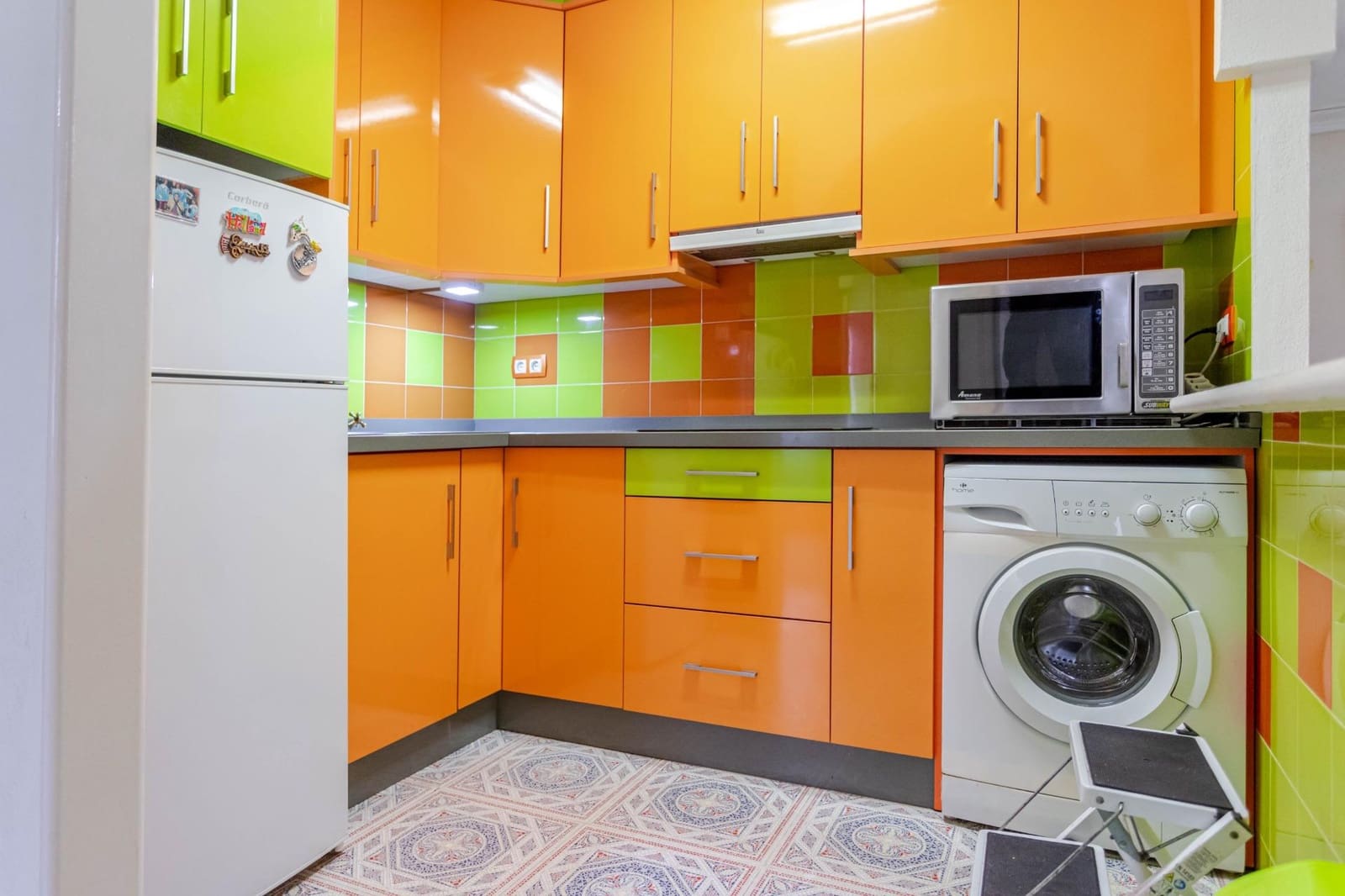 2 slaapkamer Bungalow te koop in Torrevieja met zwembad - € 168.000 (Ref: 9648390)