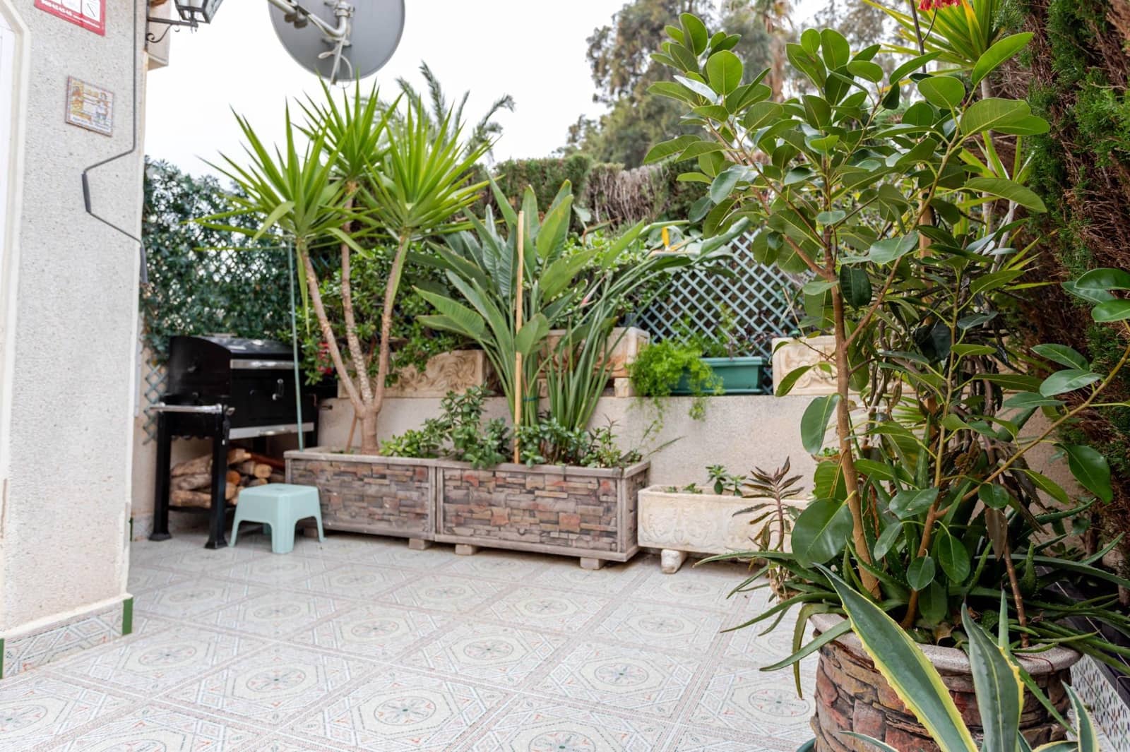 2 slaapkamer Bungalow te koop in Torrevieja met zwembad - € 168.000 (Ref: 9648390)