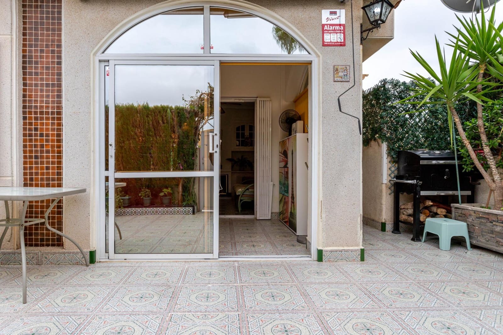 2 slaapkamer Bungalow te koop in Torrevieja met zwembad - € 168.000 (Ref: 9648390)