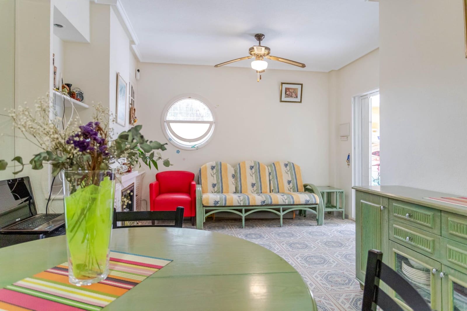 2 bedroom Bungalow for sale in Torrevieja with pool - € 168,000 (Ref: 9648390)