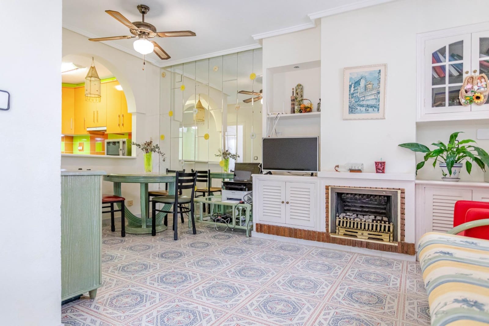 2 bedroom Bungalow for sale in Torrevieja with pool - € 168,000 (Ref: 9648390)