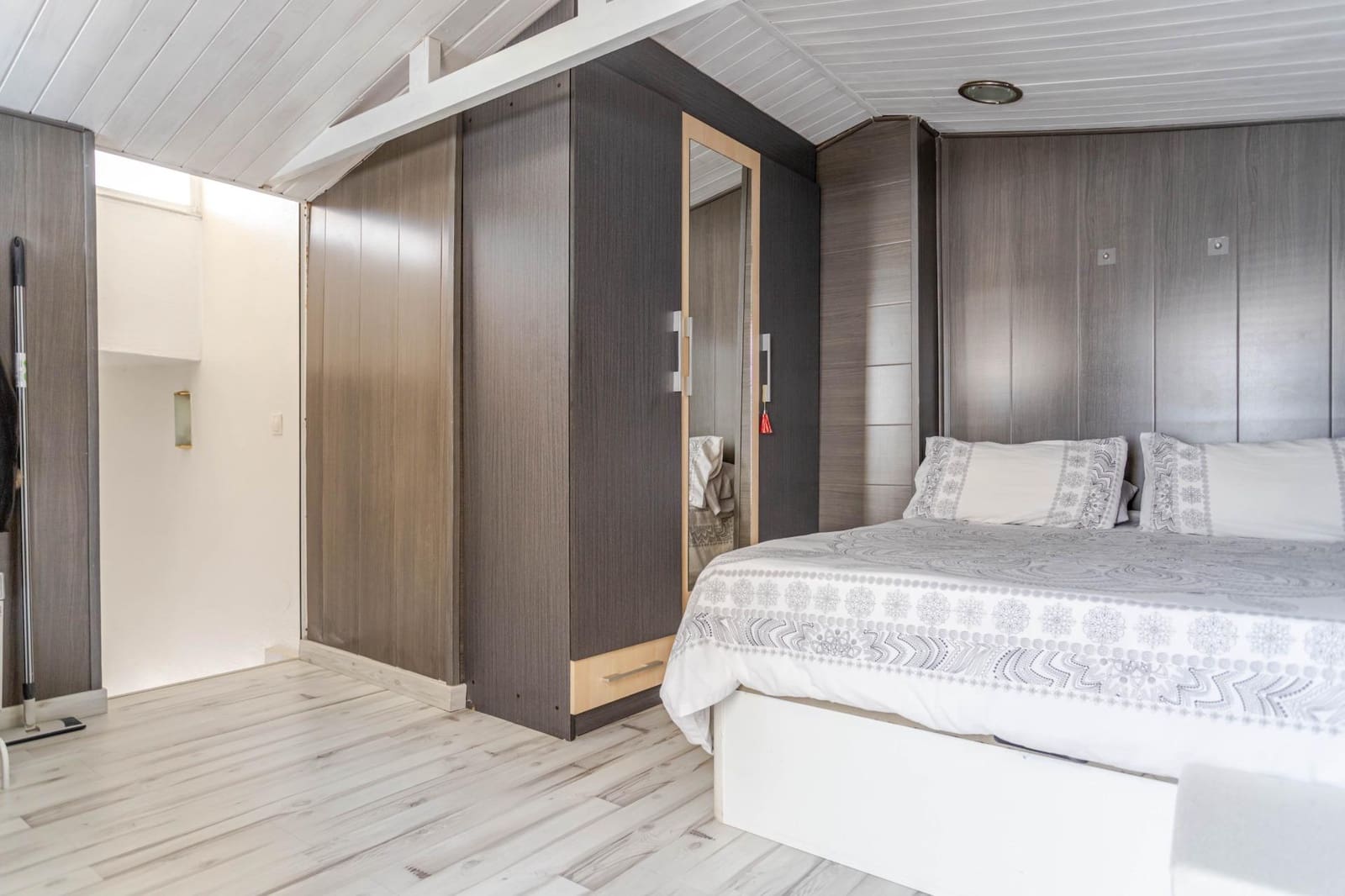 3 chambre Villa/Maison Semi-Mitoyenne à vendre à Torrevieja avec piscine - 189 900 € (Ref: 9666797)