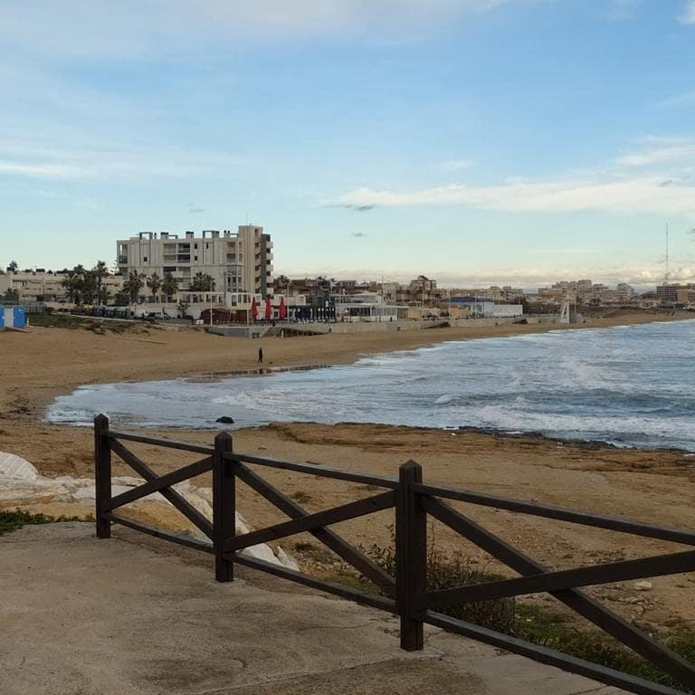 Studio til salg i Torrevieja - € 112.500 (Ref: 9670929)