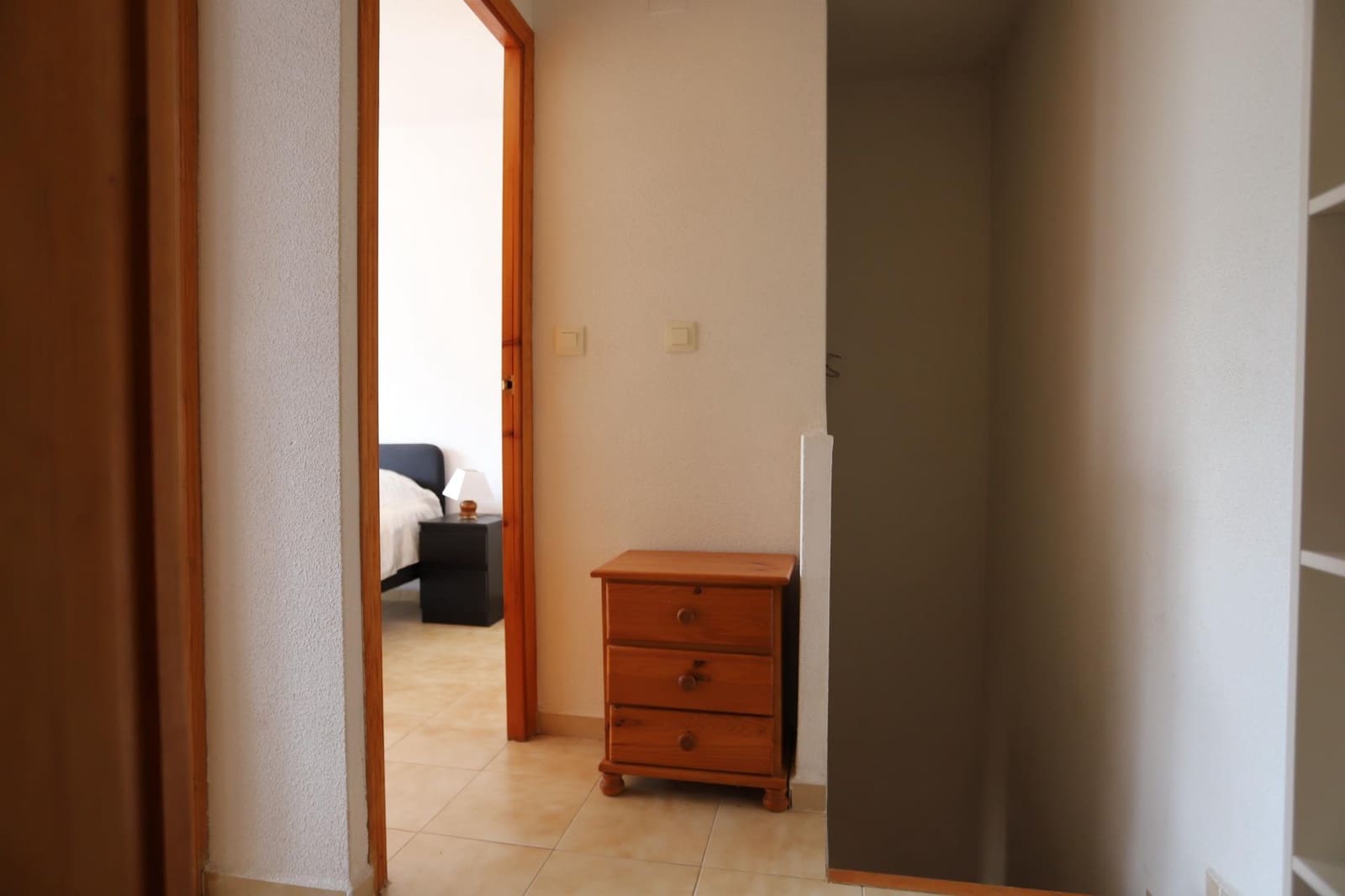 2 makuuhuone Rivitalo myytävänä paikassa Torrevieja mukana uima-altaan - 115 000 € (Ref: 9686780)