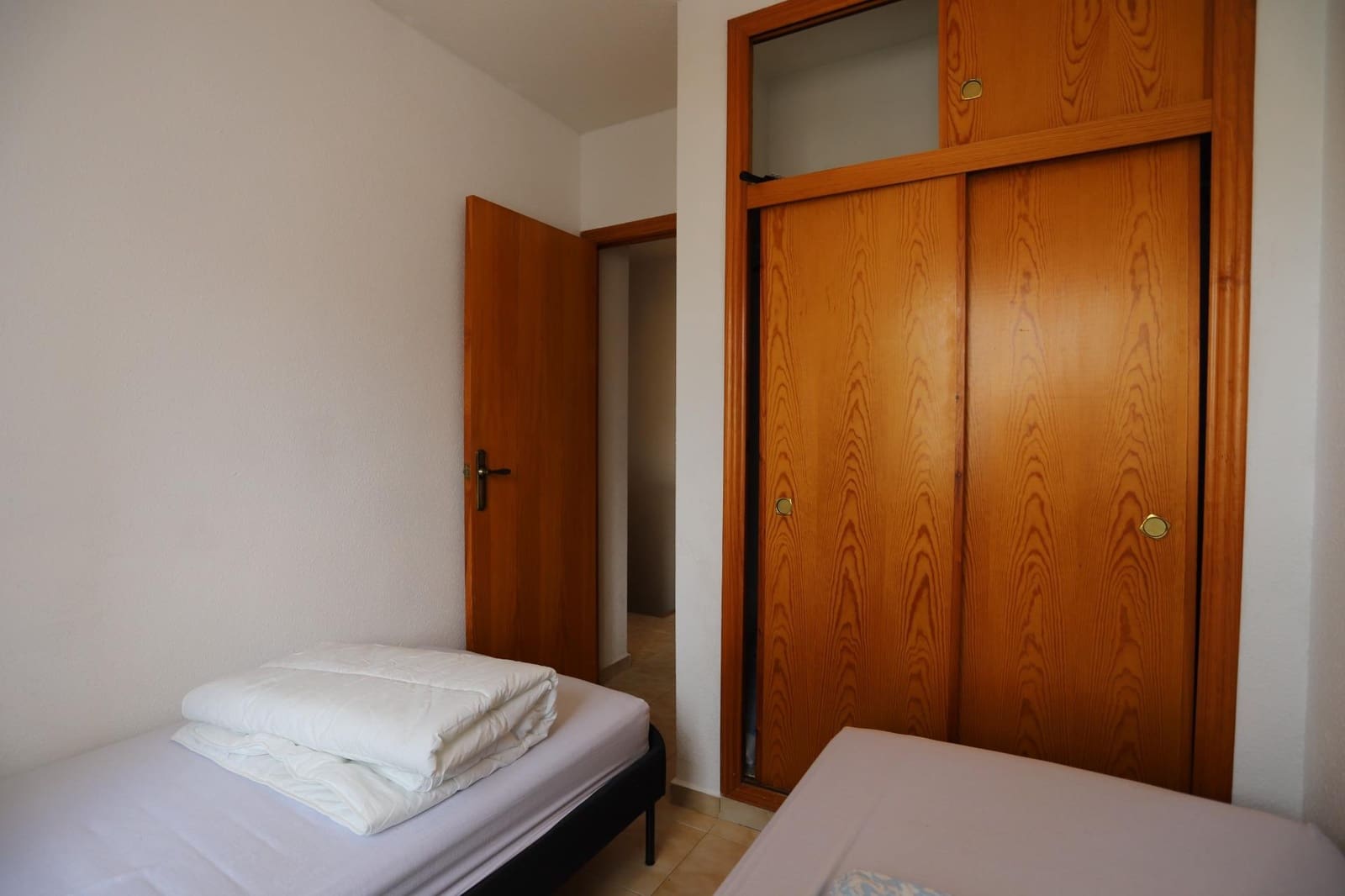 2 makuuhuone Rivitalo myytävänä paikassa Torrevieja mukana uima-altaan - 115 000 € (Ref: 9686780)