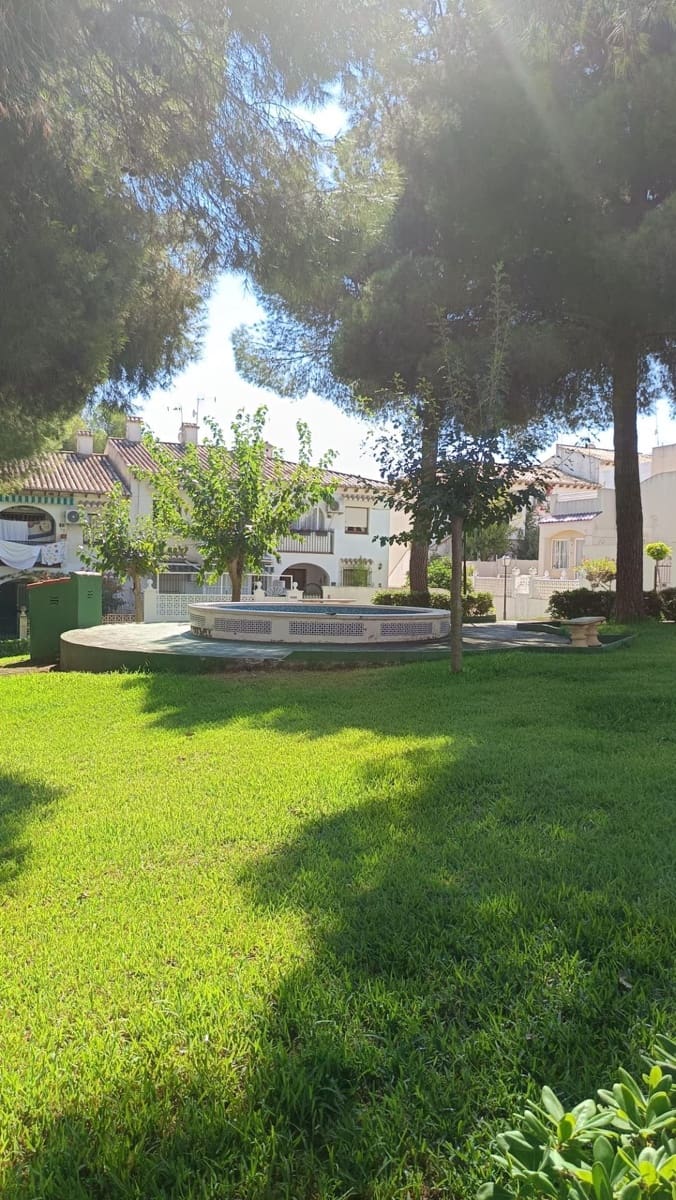 1 sypialnia Bungalow na sprzedaż w Los Balcones z basenem - 96 990 € (Ref: 9715145)