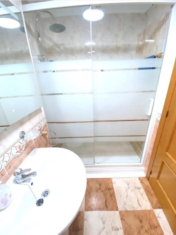 2 bedroom Flat for sale in La Zenia with pool - € 159,000 (Ref: 9741911)