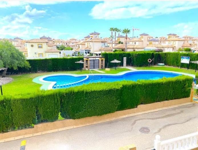 2 bedroom Flat for sale in La Zenia with pool - € 159,000 (Ref: 9741911)
