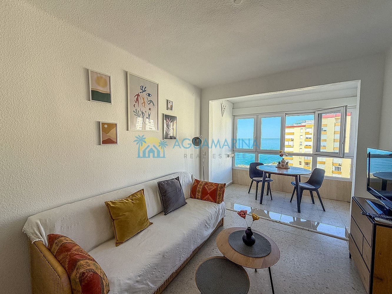 1 quarto Estúdio para arrendamento para férias em Torrox-Costa com piscina - 700 € (Ref: 10000613)