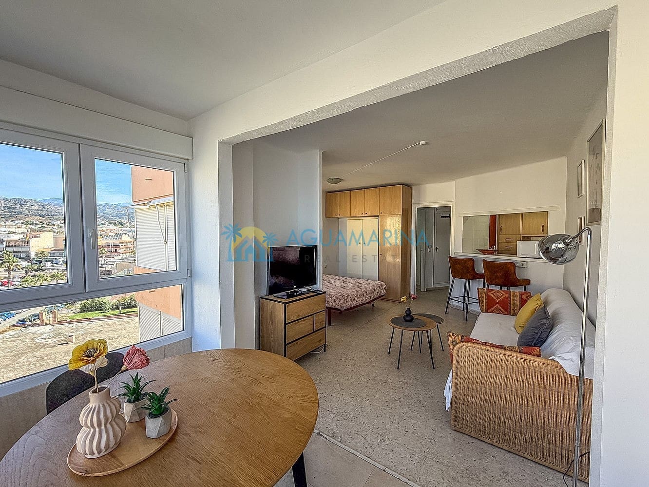 1 quarto Estúdio para arrendamento para férias em Torrox-Costa com piscina - 700 € (Ref: 10000613)