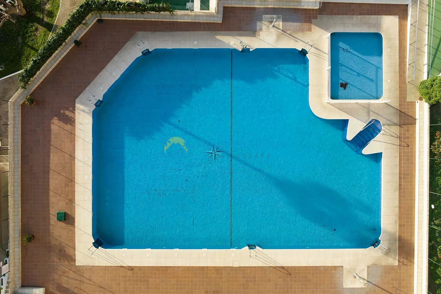 1 quarto Estúdio para arrendamento para férias em Torrox-Costa com piscina - 700 € (Ref: 10000613)