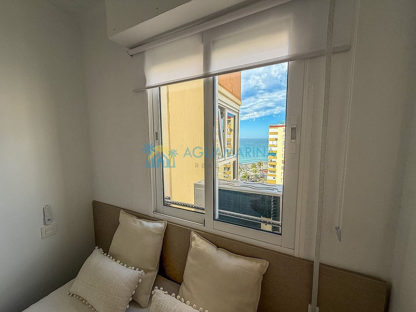 1 quarto Estúdio para arrendamento para férias em Torrox-Costa com piscina - 350 € (Ref: 10000613)