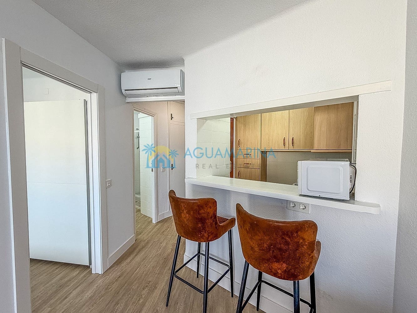 1 quarto Estúdio para arrendamento para férias em Torrox-Costa com piscina - 350 € (Ref: 10000613)