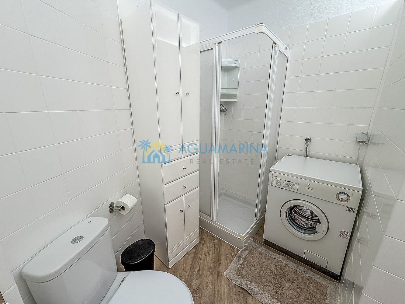 1 quarto Estúdio para arrendamento para férias em Torrox-Costa com piscina - 350 € (Ref: 10000613)