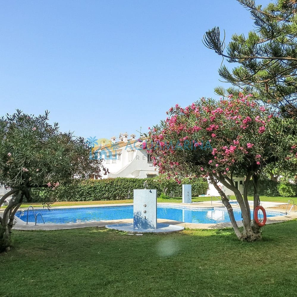 3 sovrum Villa till salu i Torrox-Costa med pool garage - 395 000 € (Ref: 10018100)
