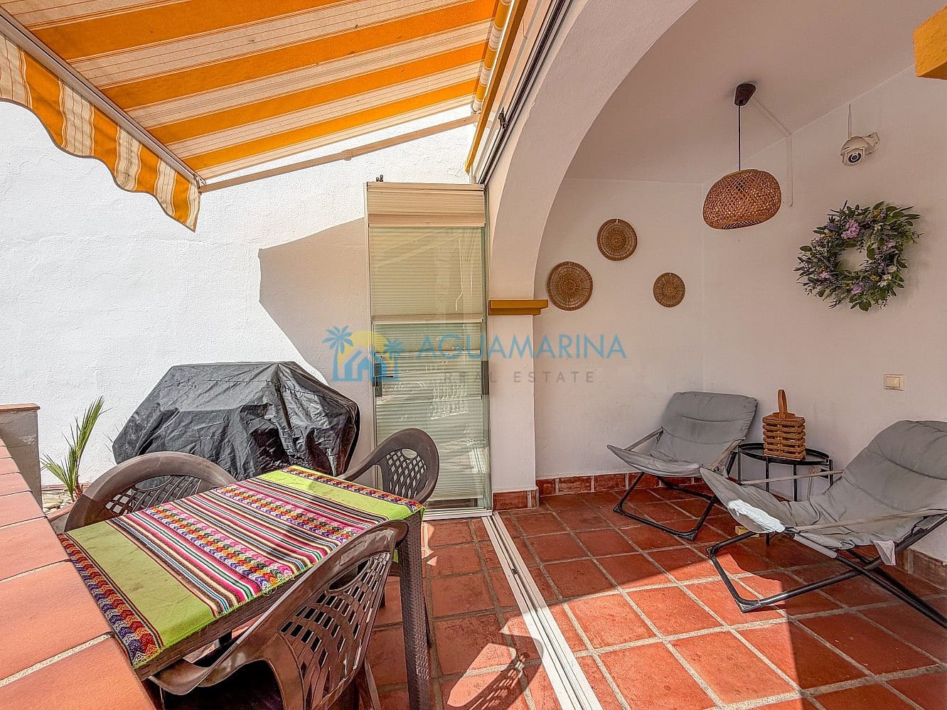 3 sovrum Villa till salu i Torrox-Costa med pool garage - 395 000 € (Ref: 10018100)