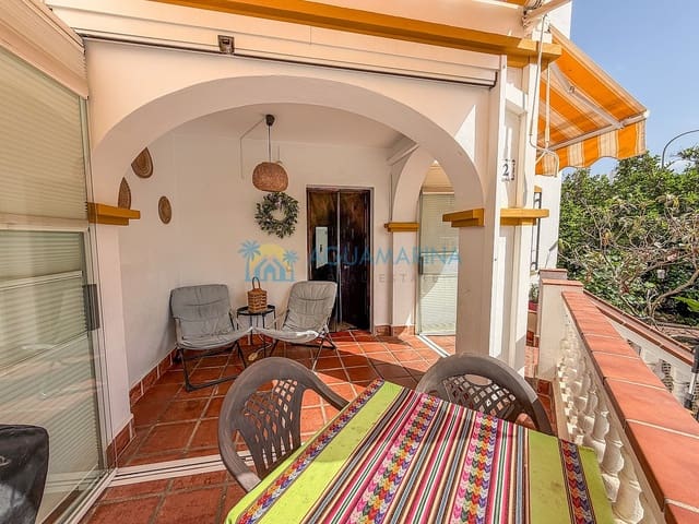 3 sovrum Villa till salu i Laguna Beach, Torrox med pool garage - 395 000 € (Ref: 10018100)