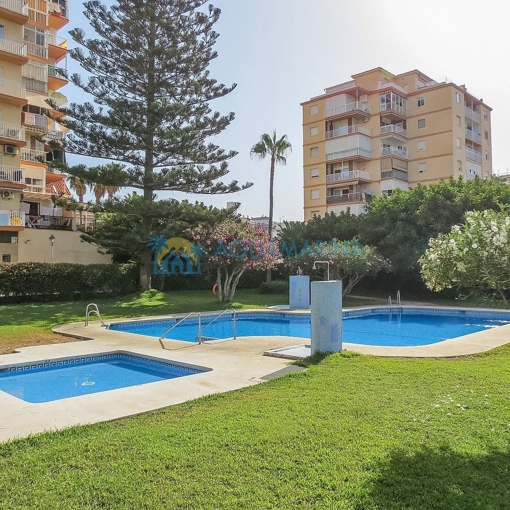 3 sovrum Villa till salu i Torrox-Costa med pool garage - 395 000 € (Ref: 10018100)