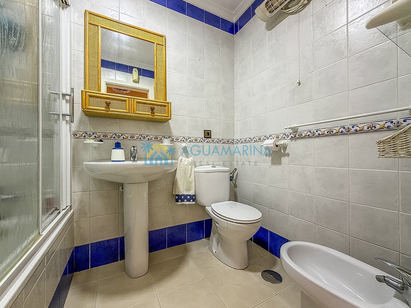 3 bedroom Apartment for sale in Torrox-Costa with pool - € 279,000 (Ref: 10034687)