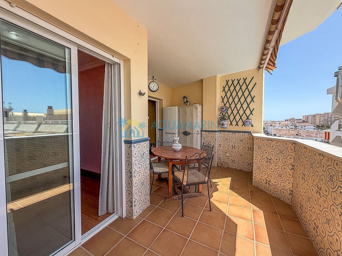 3 bedroom Apartment for sale in Torrox-Costa with pool - € 279,000 (Ref: 10034687)