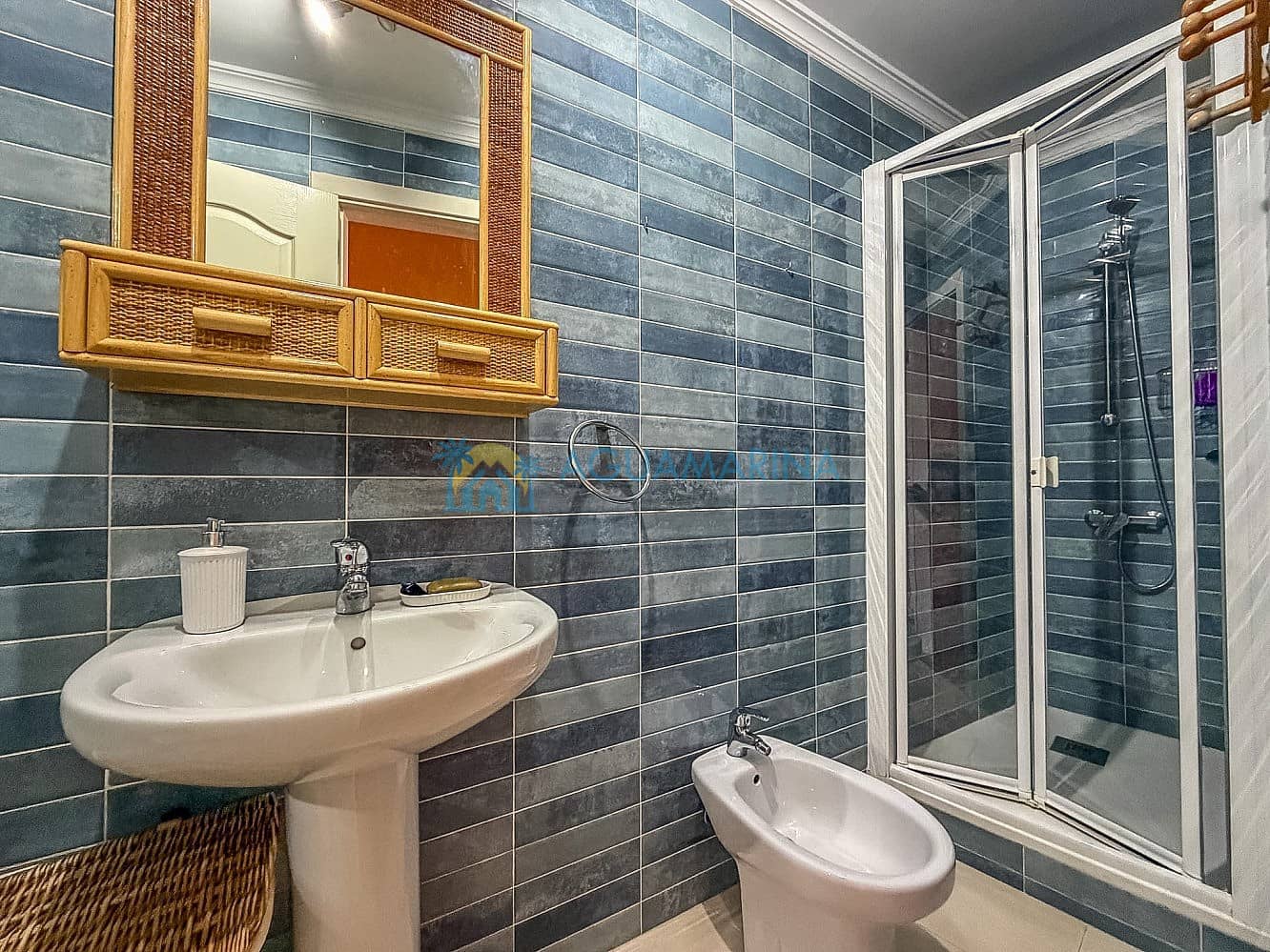 3 bedroom Apartment for sale in Torrox-Costa with pool - € 279,000 (Ref: 10034687)