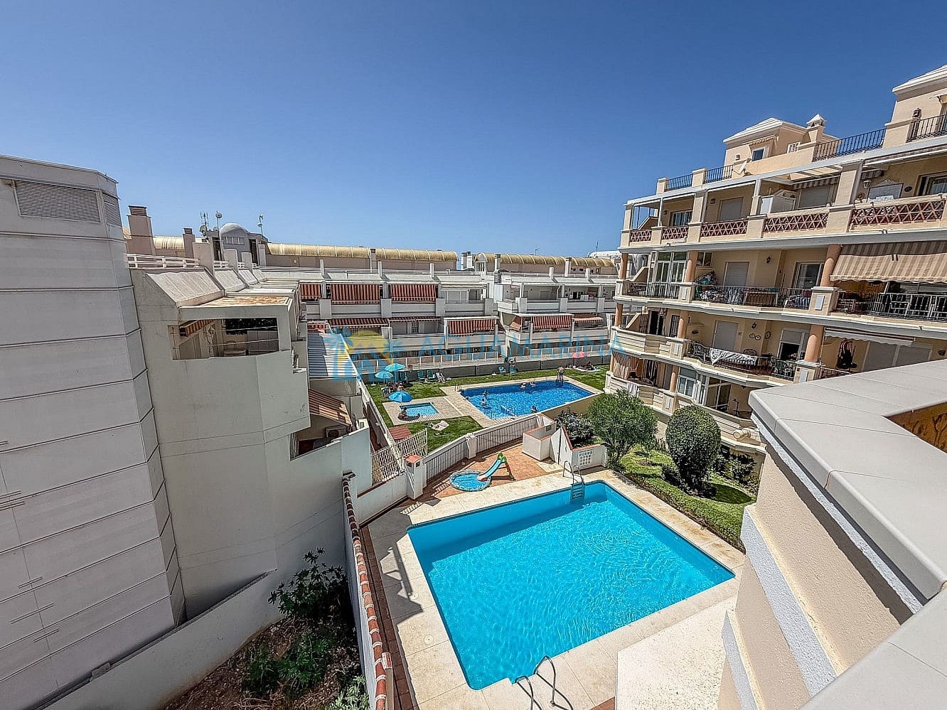 3 bedroom Apartment for sale in Torrox-Costa with pool - € 279,000 (Ref: 10034687)