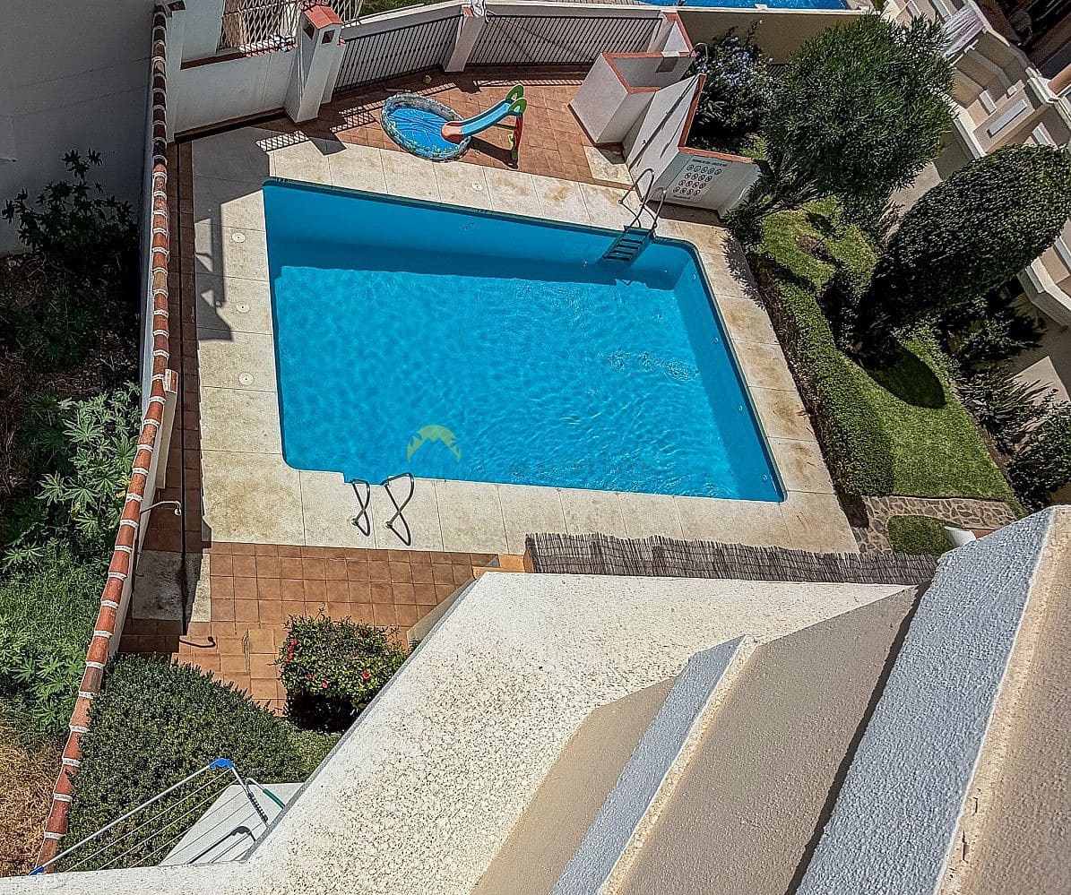 3 bedroom Apartment for sale in Torrox-Costa with pool - € 279,000 (Ref: 10034687)