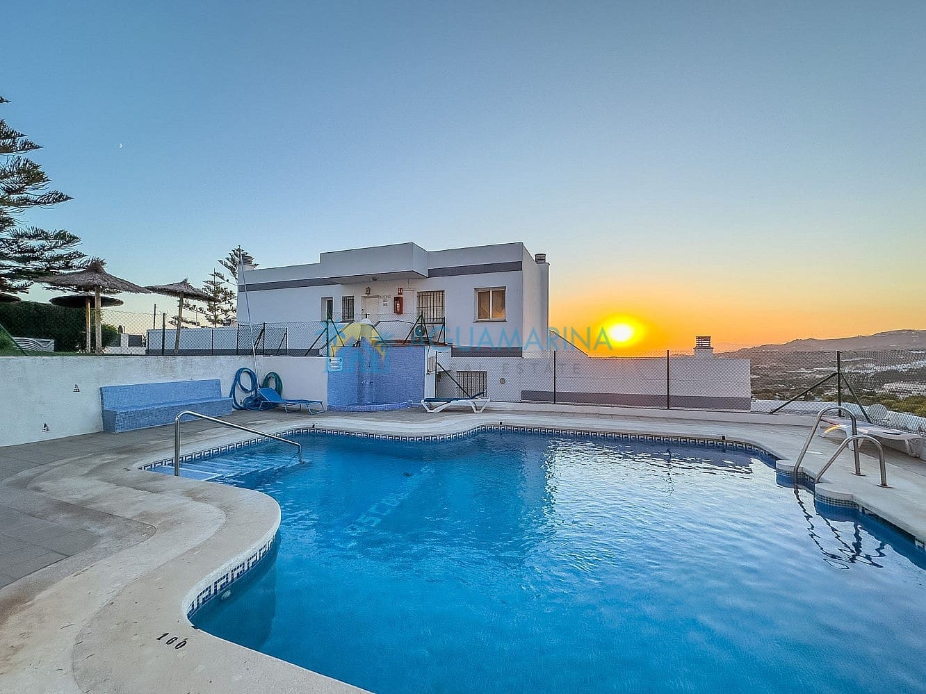 1 Zimmer Apartment zu verkaufen in Torrox Park mit Pool - 214.500 € (Ref: 10081647)