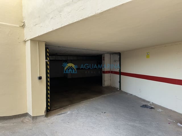 Garage te koop in Urbanización Santa Rosa, Torrox - € 55.000 (Ref: 10160203)
