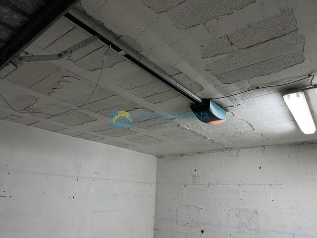 Garage te koop in Urbanización Santa Rosa, Torrox - € 55.000 (Ref: 10160203)