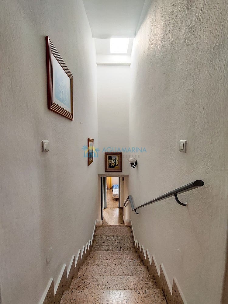 4 soveværelse Semi-Rækkehus til salg i Nerja - € 350.000 (Ref: 7512558)