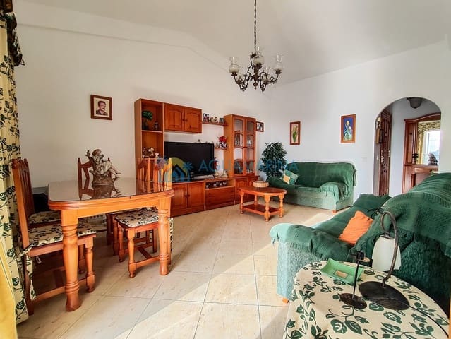 4 slaapkamer Halfvrijstaande villa te koop in Almijara, Nerja - € 350.000 (Ref: 7512558)