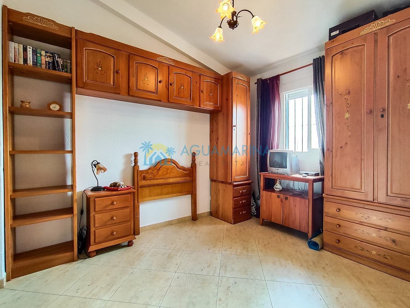 4 soveværelse Semi-Rækkehus til salg i Nerja - € 350.000 (Ref: 7512558)