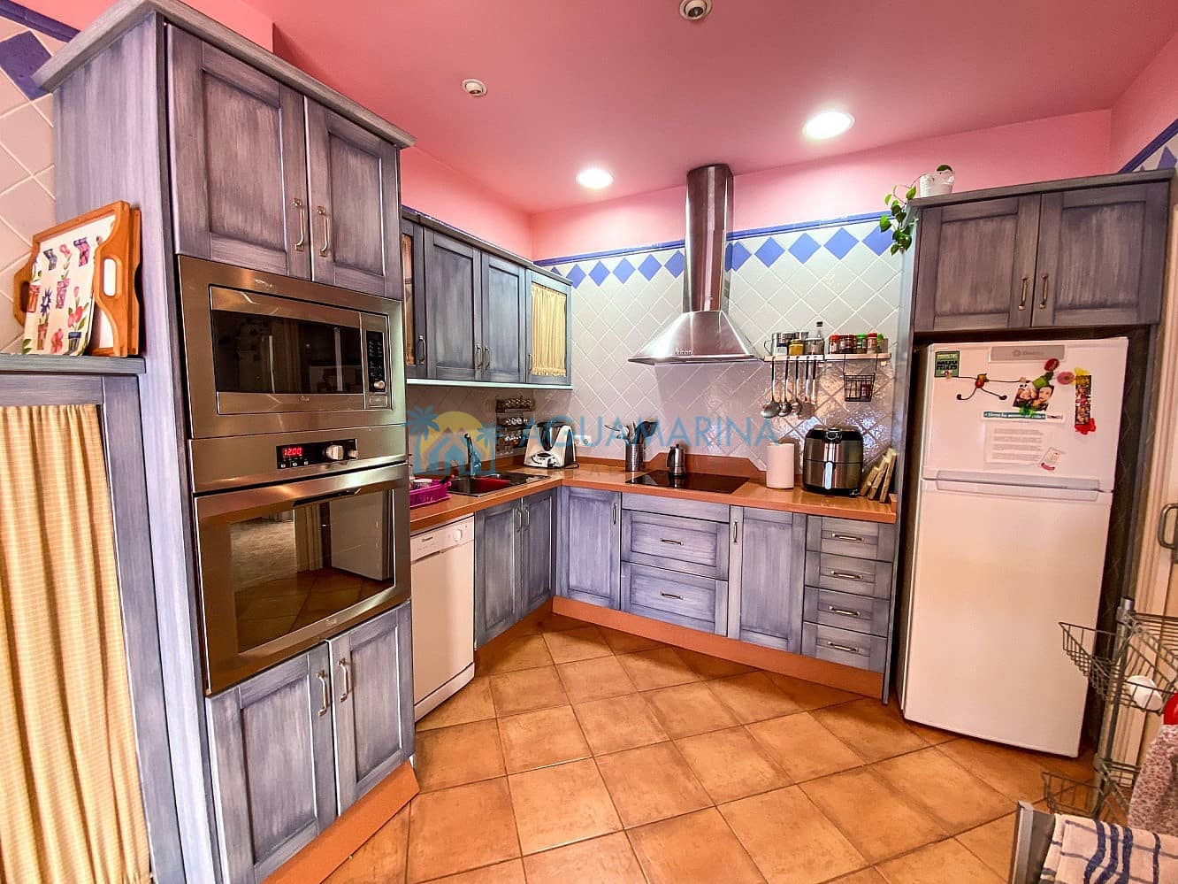 4 sypialnia Dom blizniak na sprzedaż w Torrox-Costa z basenem - 630 000 € (Ref: 7557375)