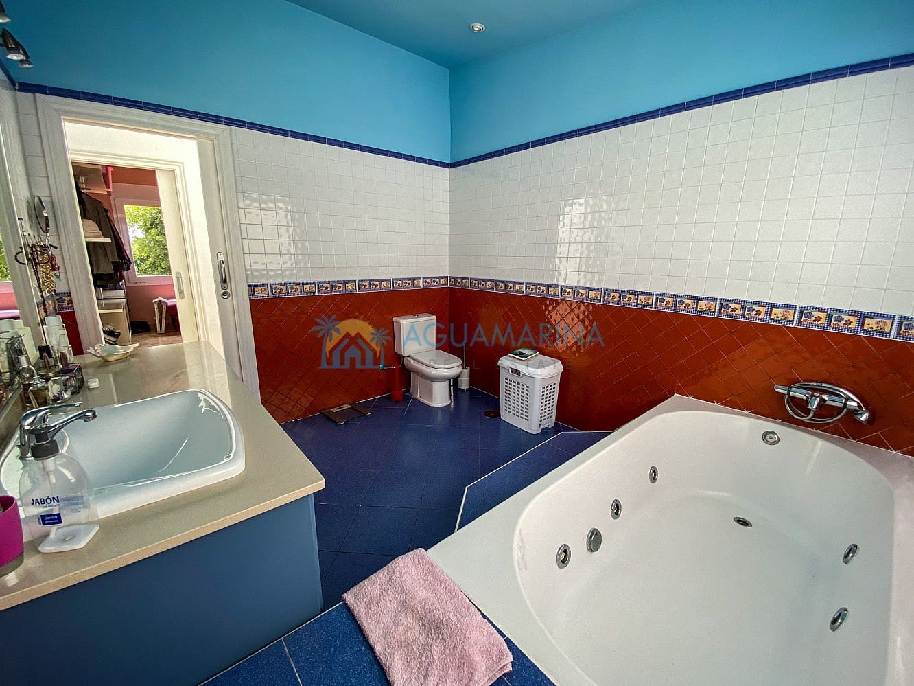 4 sypialnia Dom blizniak na sprzedaż w Torrox-Costa z basenem - 630 000 € (Ref: 7557375)